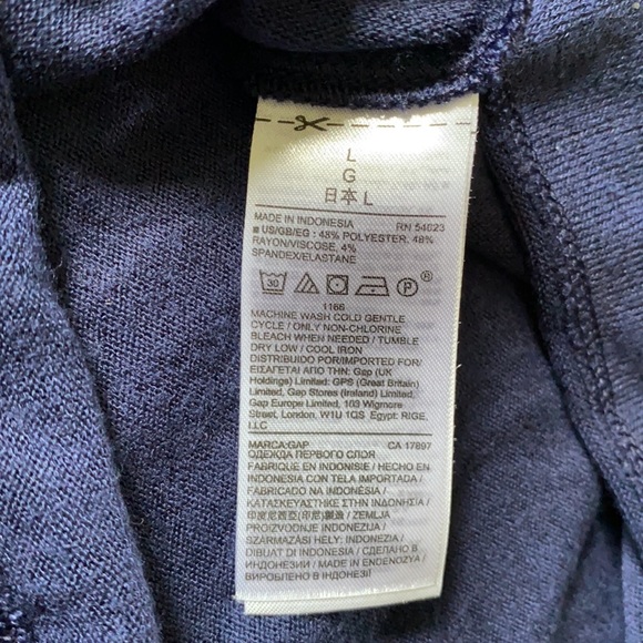 Super Soft! Sweater: Gap Women’s Size L Machine Washable - Picture 10 of 10